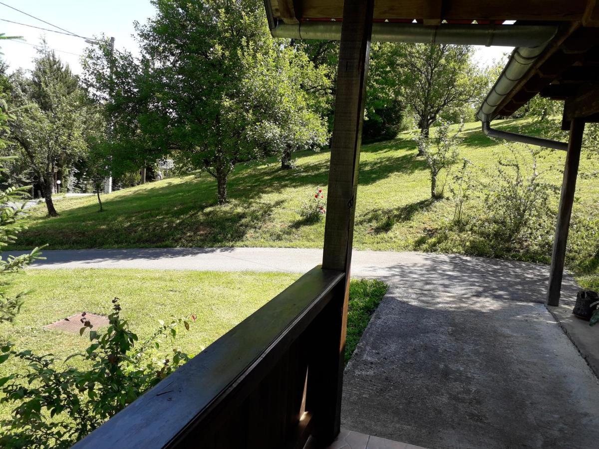 Apartment Iva Duga Resa Zewnętrze zdjęcie